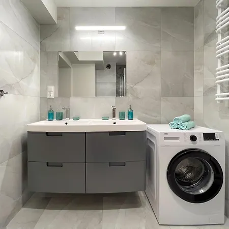 Dompodkasztanem بيت للعطل شكلارسكا بوريبا