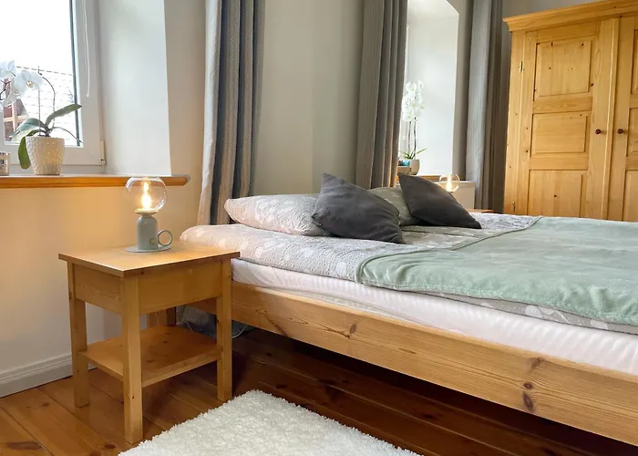 بيت للعطل Dompodkasztanem شكلارسكا بوريبا