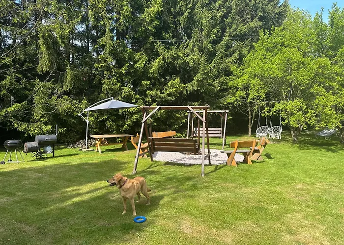 Dompodkasztanem شكلارسكا بوريبا