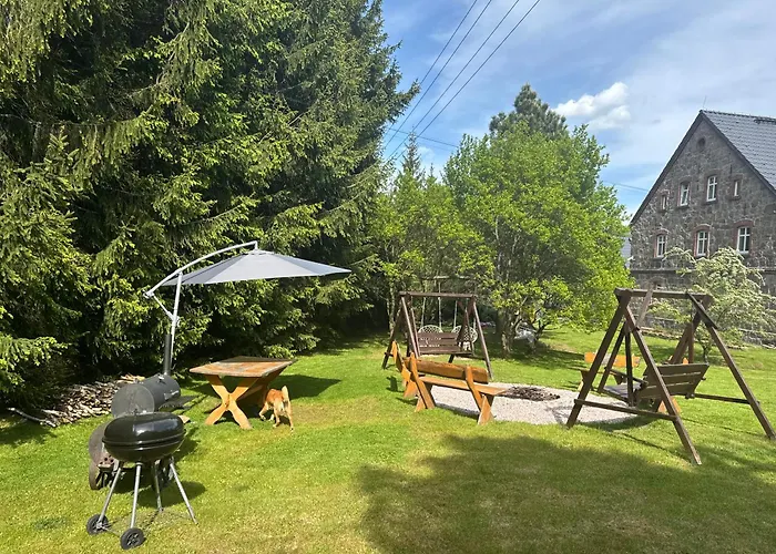 Dompodkasztanem بيت للعطل