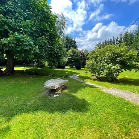 Holiday home Dompodkasztanem