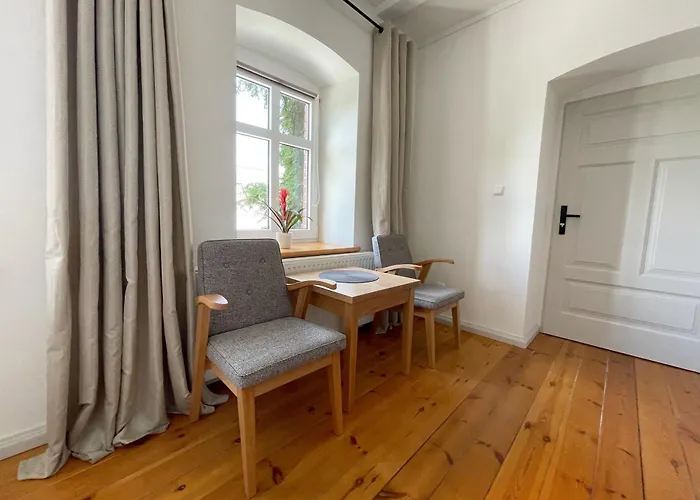 Dompodkasztanem 度假居 *