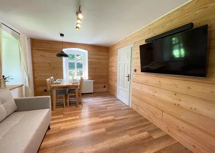 Dompodkasztanem * 斯克拉斯卡波伦巴