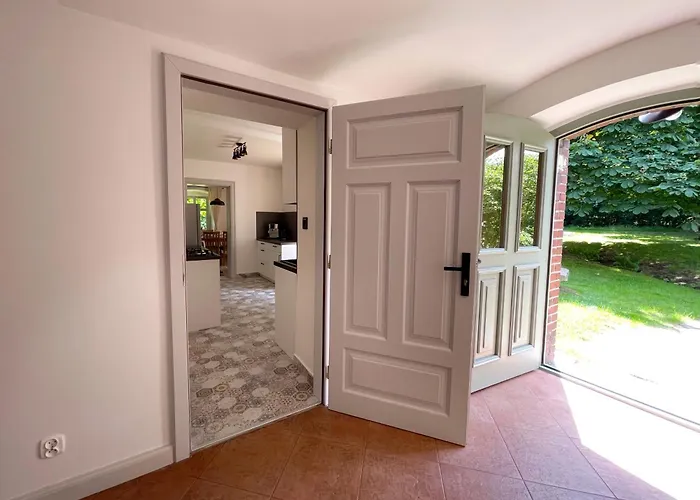 Dompodkasztanem 度假居 *