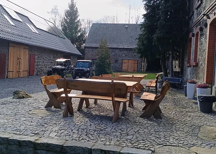 度假居 Dompodkasztanem 斯克拉斯卡波伦巴