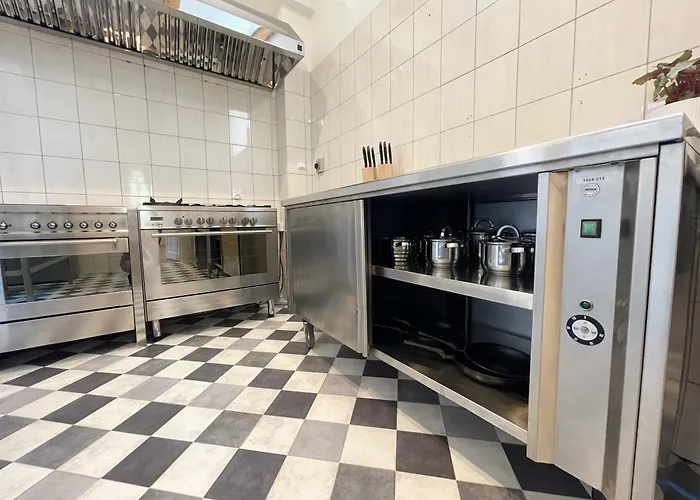 度假居 Dompodkasztanem 斯克拉斯卡波伦巴