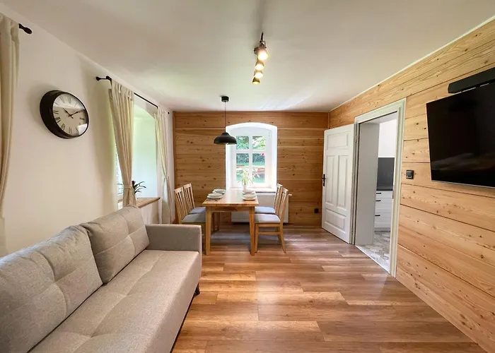 Dompodkasztanem * 斯克拉斯卡波伦巴