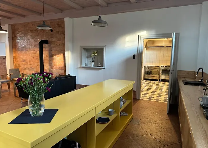 Dompodkasztanem 度假居 *